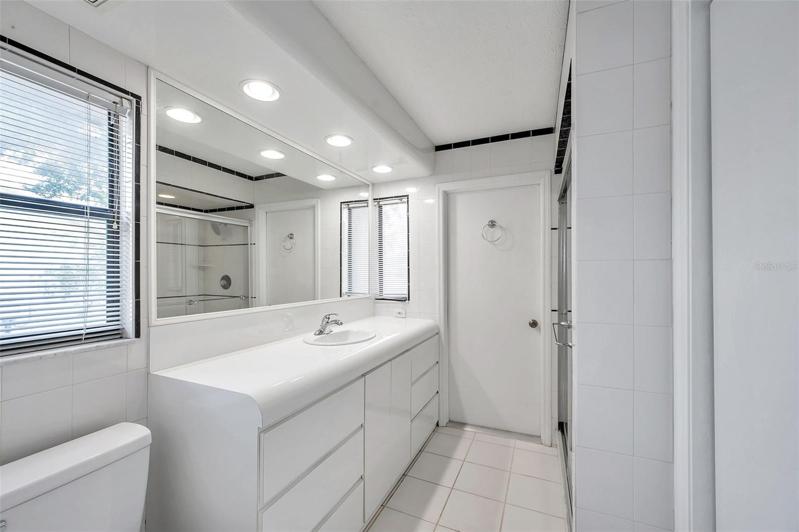 En suite bathroom