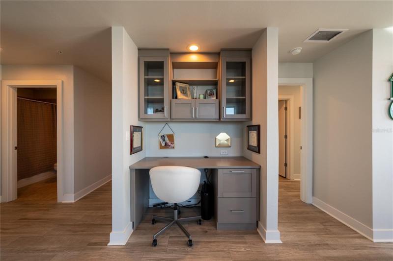 Office nook