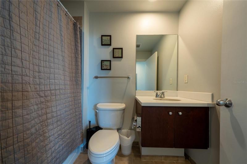 2nd bathroom