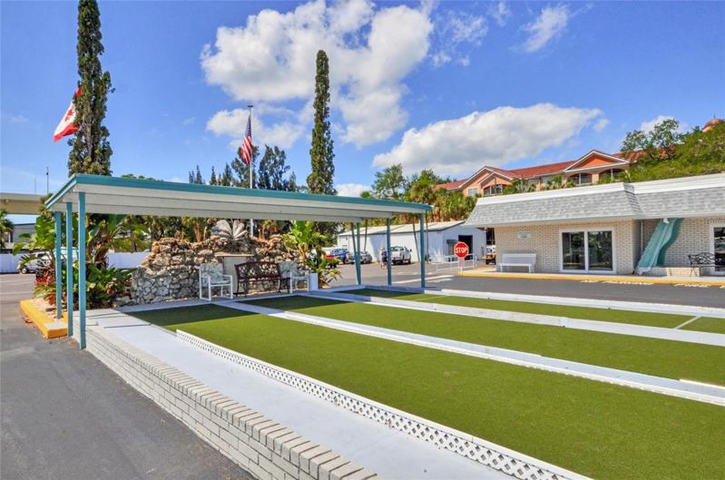 Bocce Ball