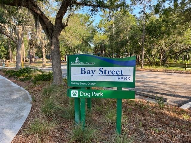 Bay St Dog Park