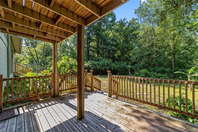 Beautiful deck of flex space to backyard