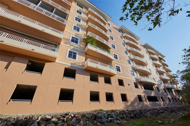 Rear balcony photo