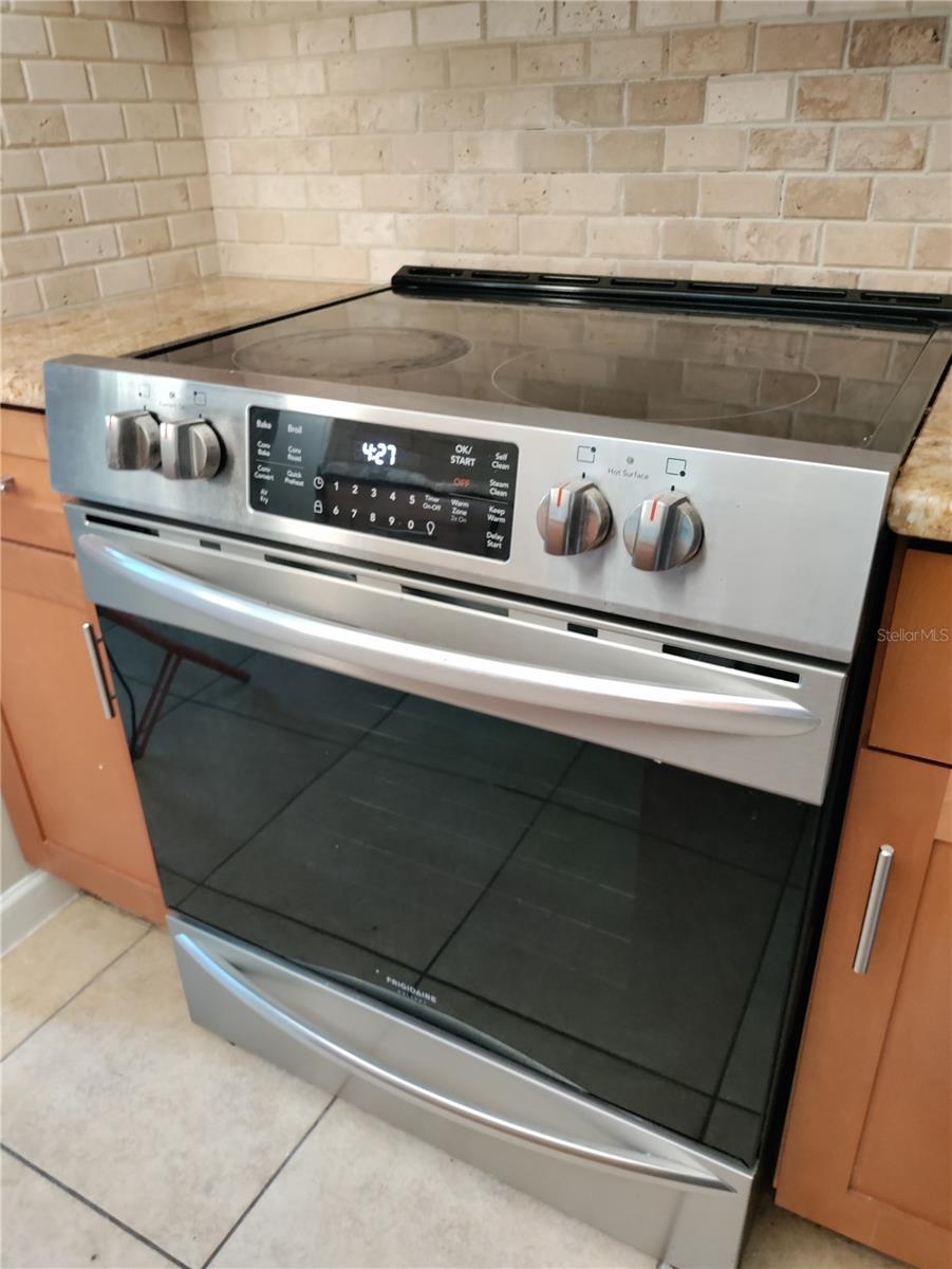 Newer stainless cooktop range