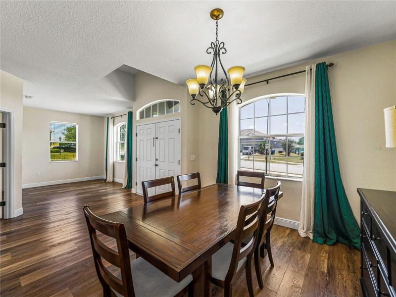 FORMAL DINING RM