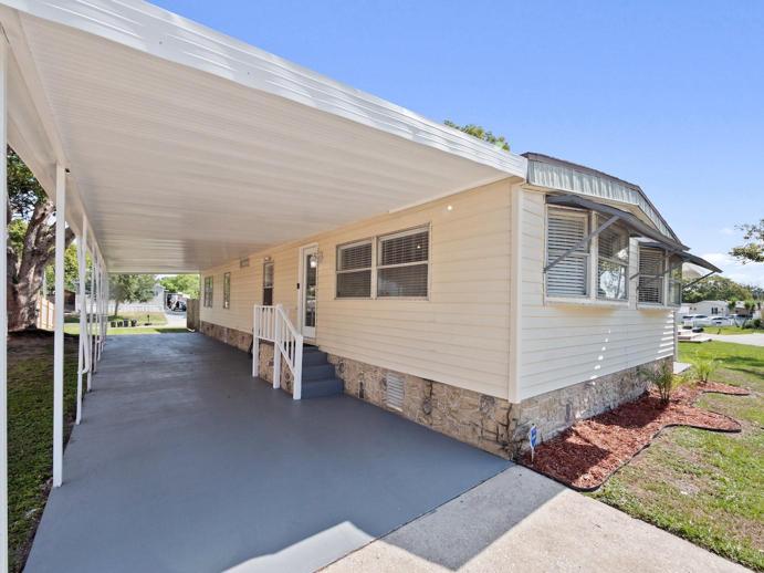 Side Carport