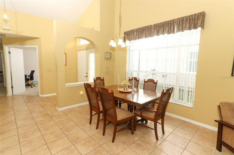 Dining Rm