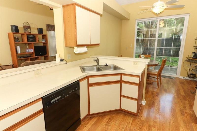 Kitchen Pass Thru