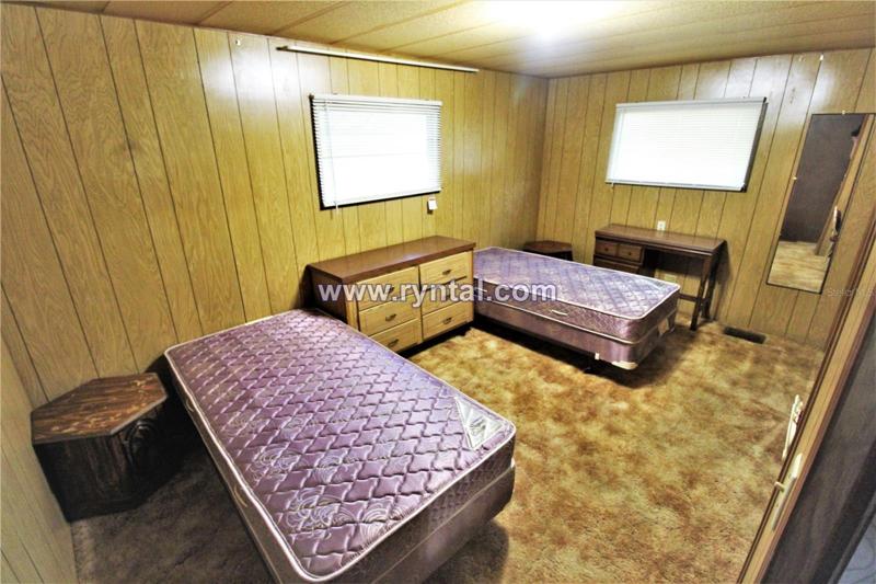 Screened in Lanai