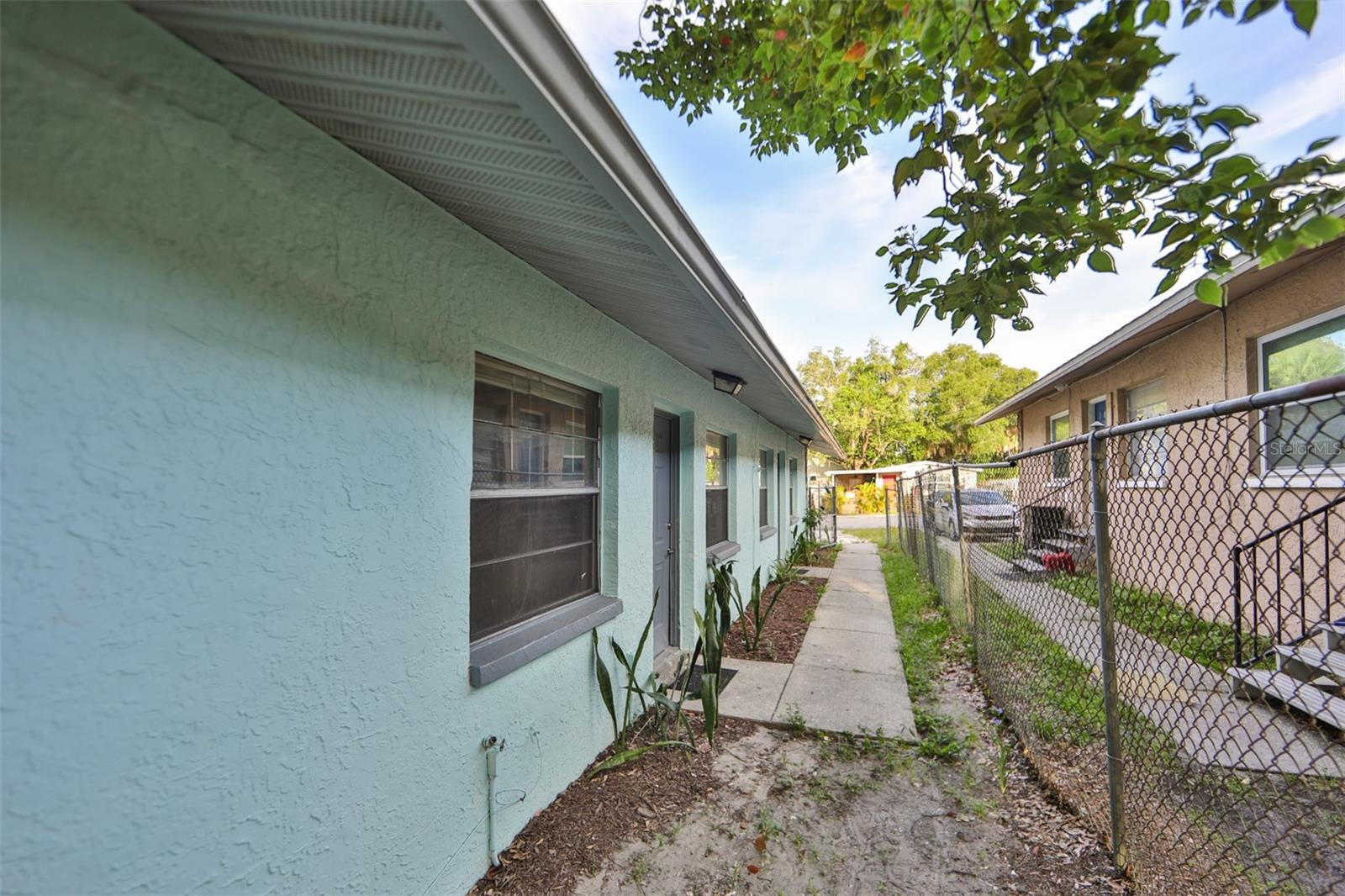Duplex entry