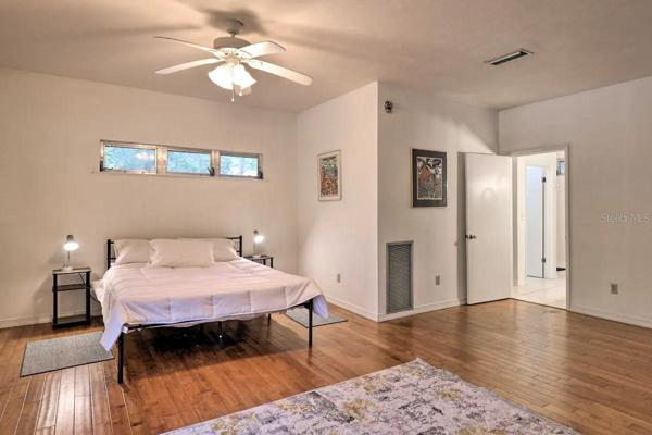 Master Bedroom 1
