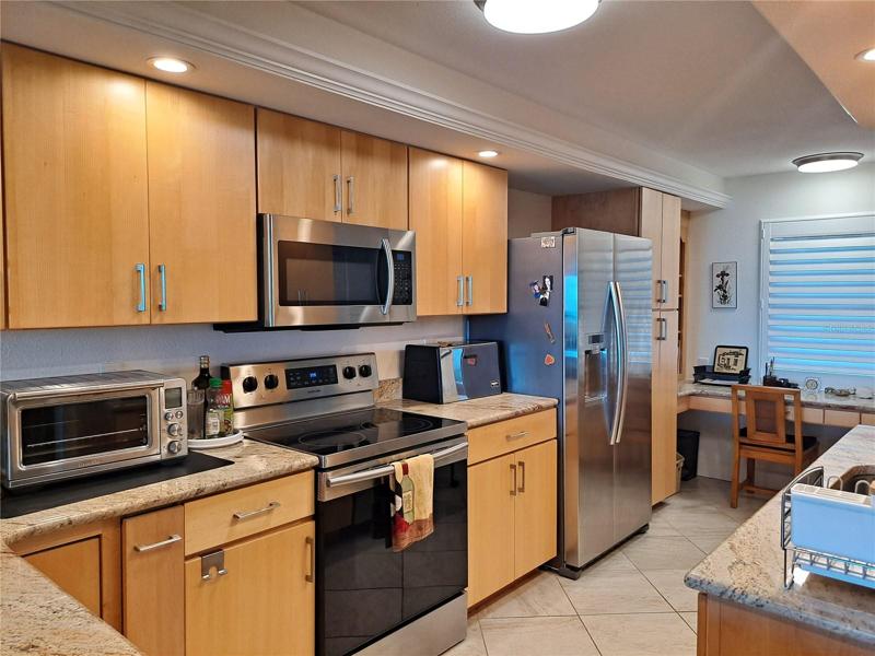 Kitchen cooking area