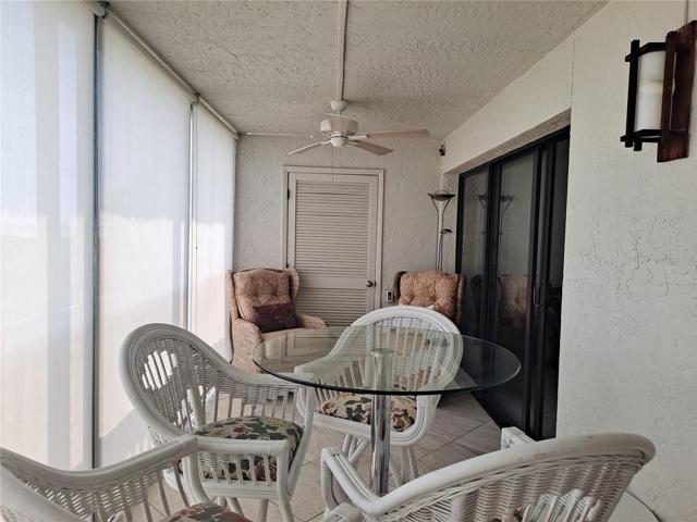 Enclosed lanai with shades down