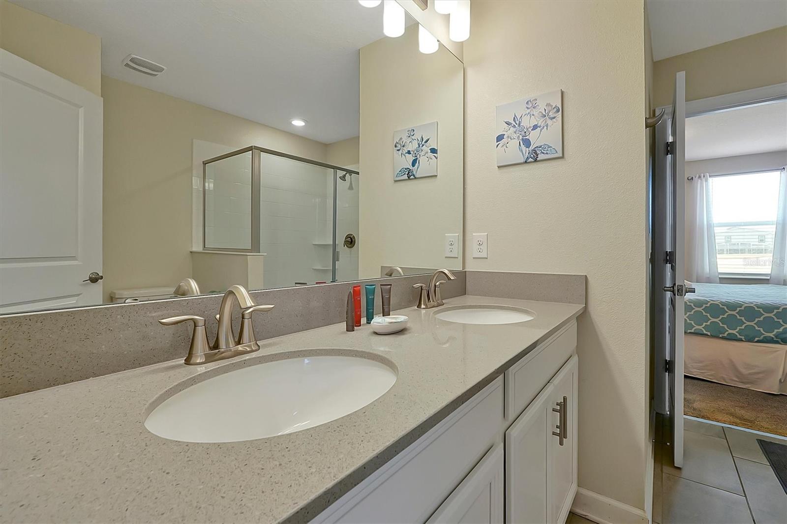Bath #4 - Jack n Jill bath for bedrooms 7 &amp; 8