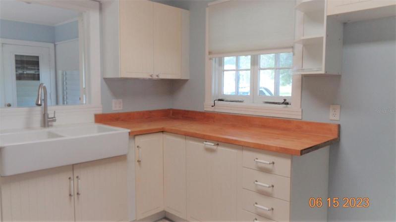 Kitchen no refrigeratorbutcher block counter