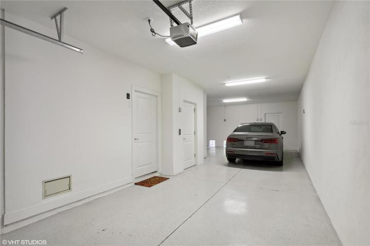 2-car tandem garage