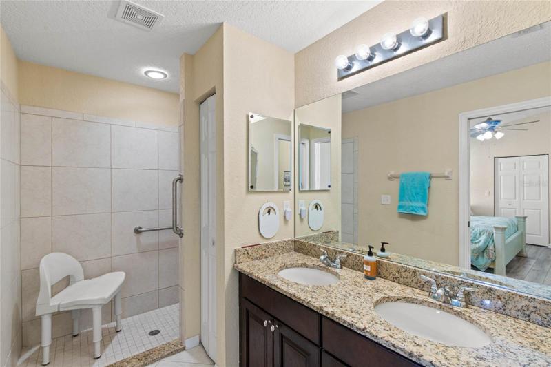 Master Bath Walk-In Shower