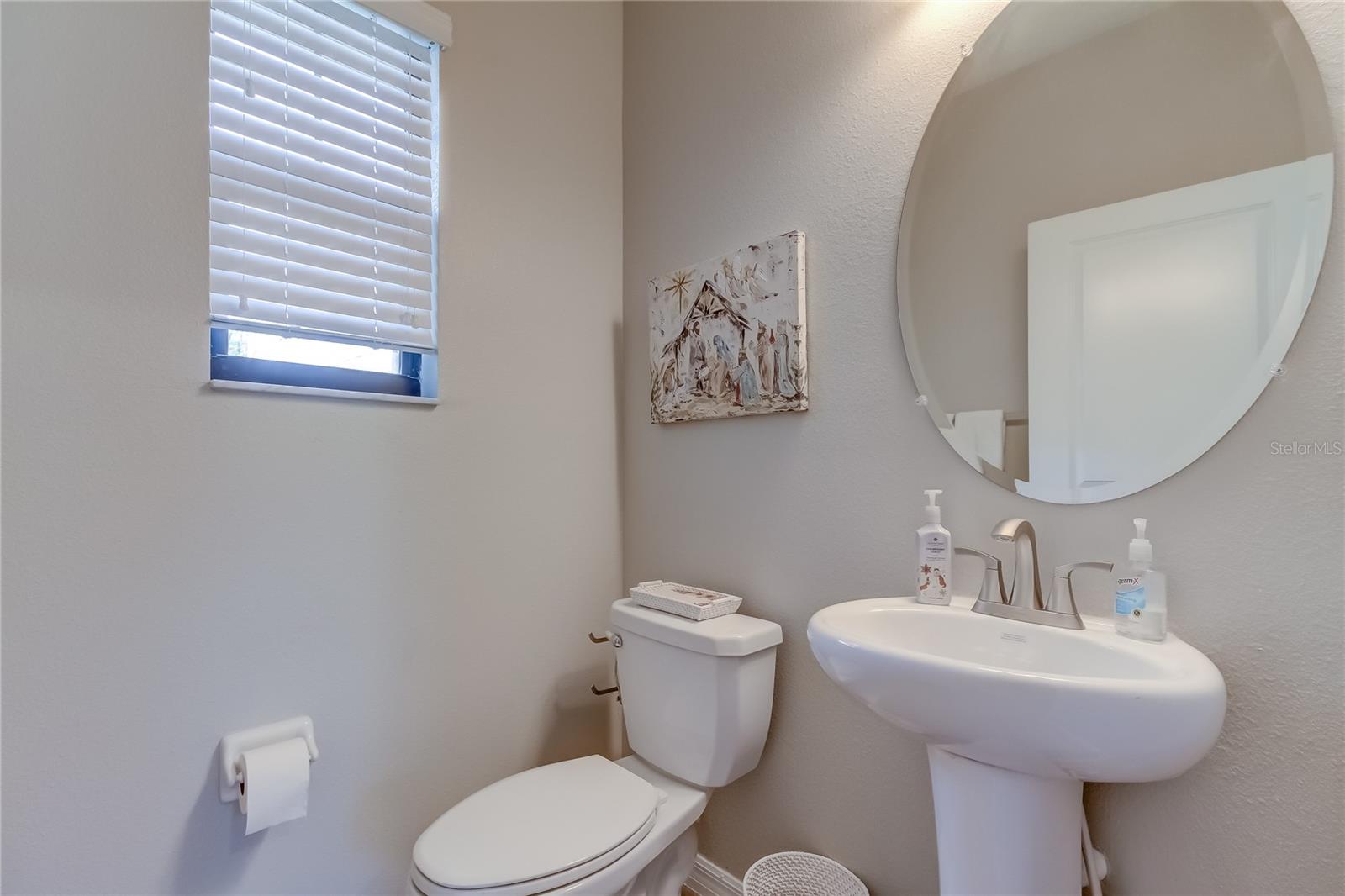 1st floor bath