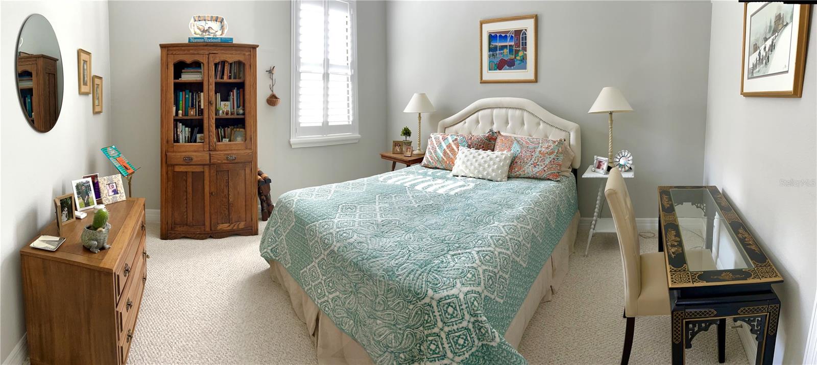 2nd bedroom