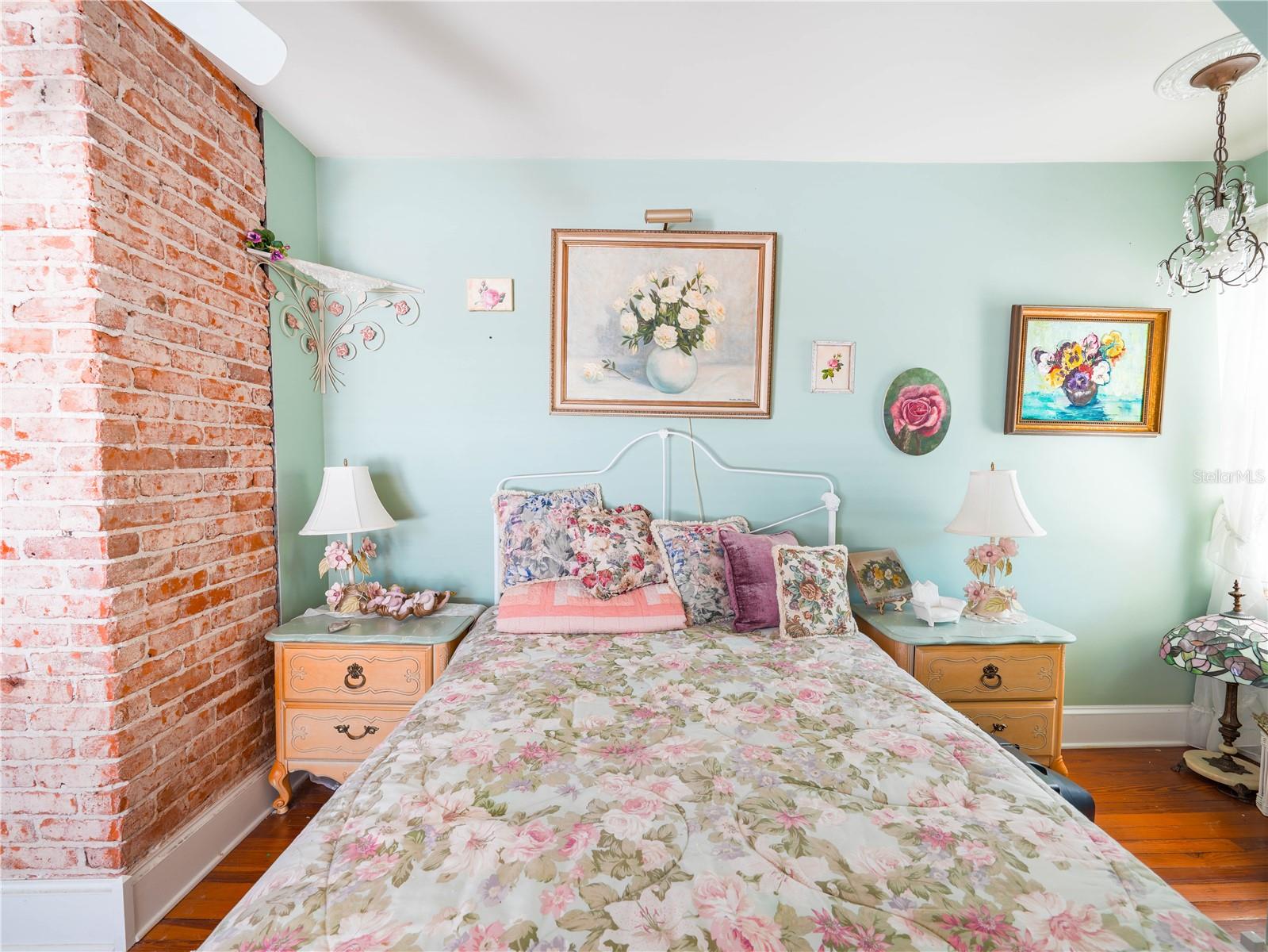 Second upstairs Bedroom