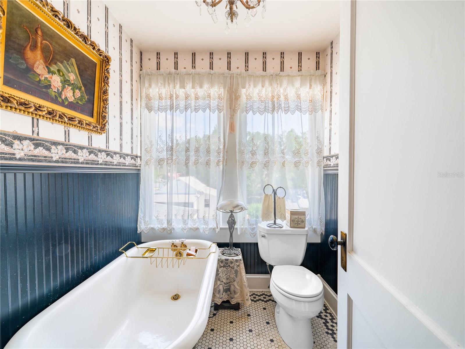Upstairs Bathroom