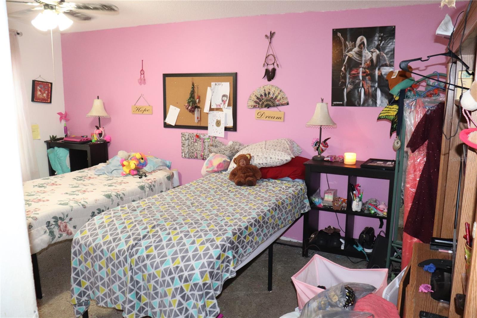 BEDROOM 2