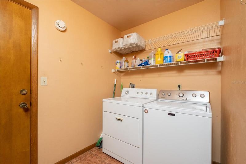 Inside Laundrty