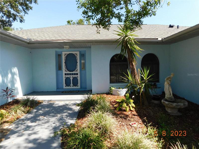 front courtyard entry