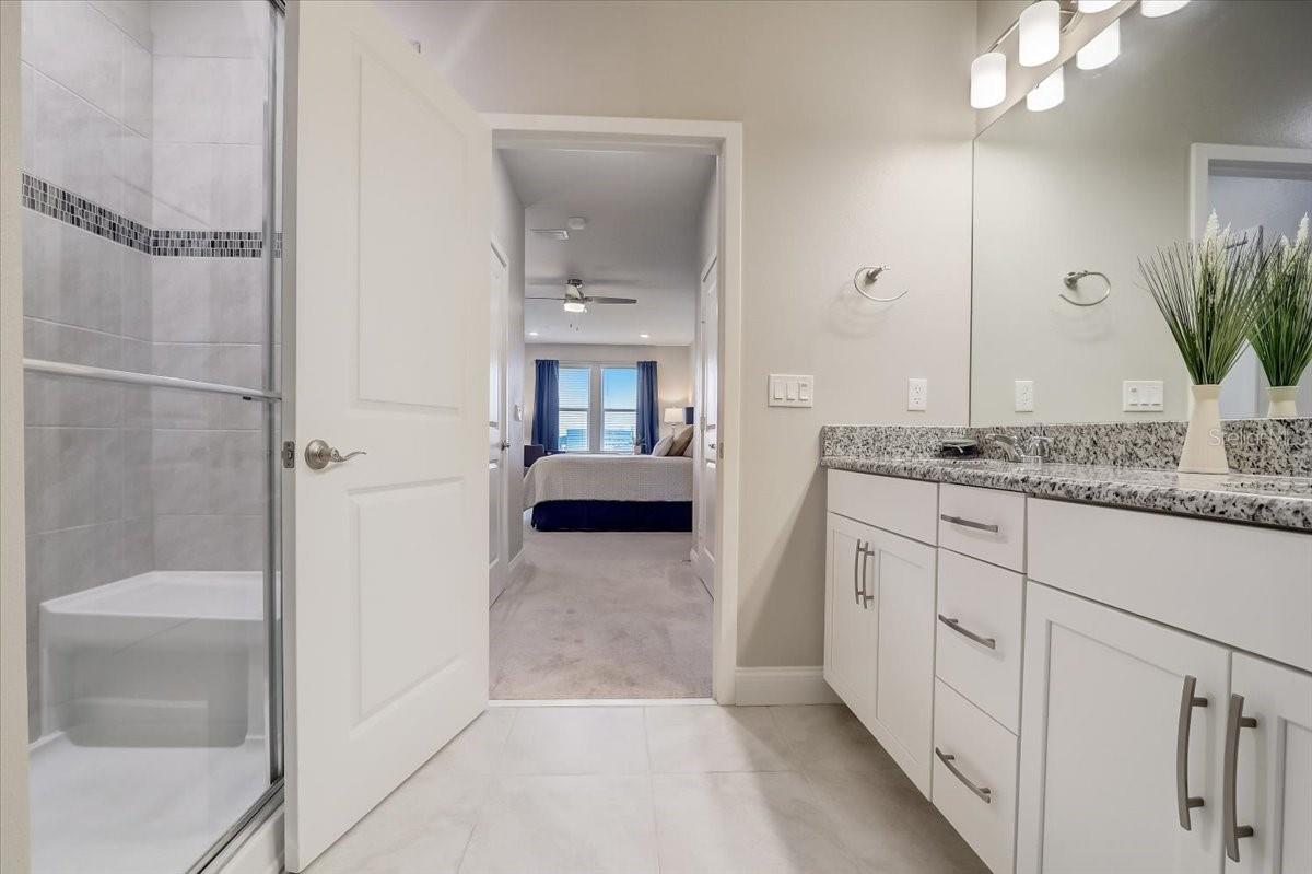 PRIMARY EN-SUITE BATH.