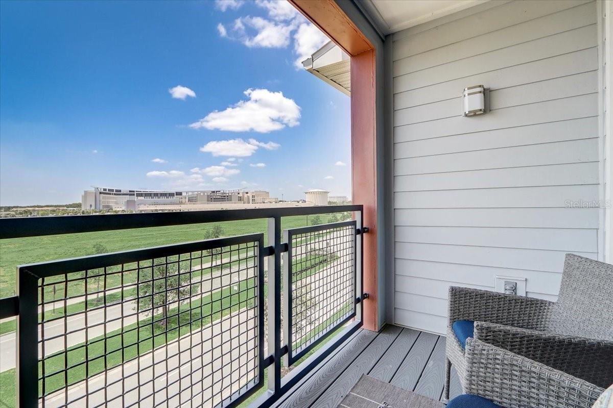 BALCONY!