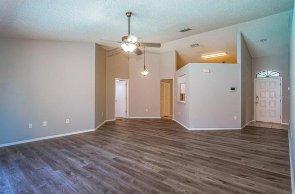 Family Room/Dining Room Combo