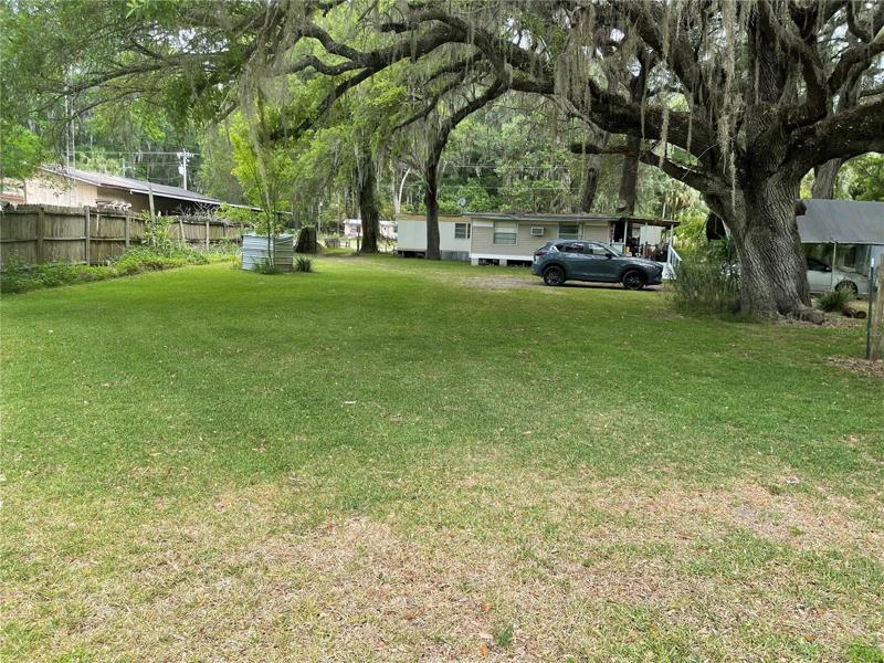 Spacious back yard