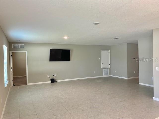 Huge Greatroom Plan
