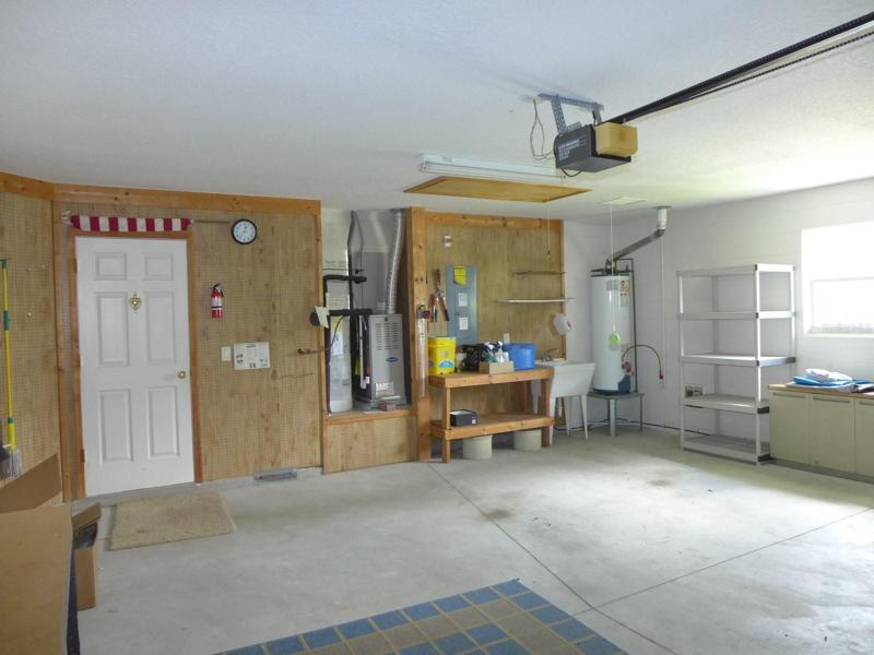 2 Car garage with opener