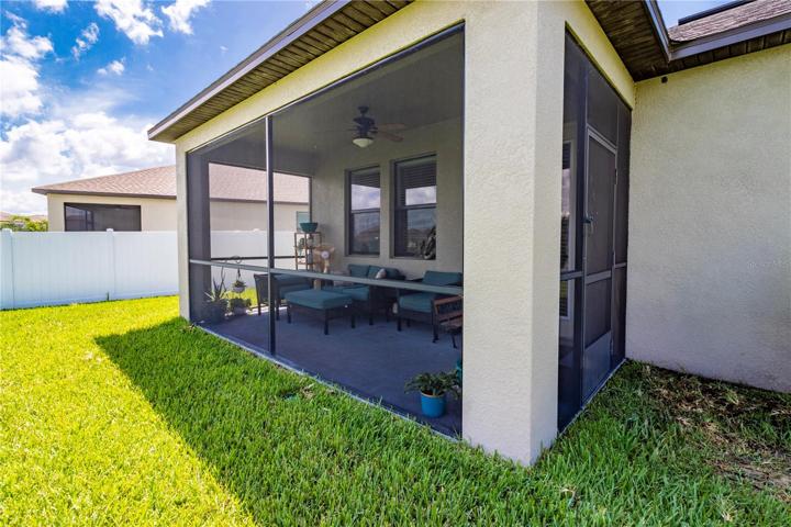 BACK YARD/SCREENED LANAI