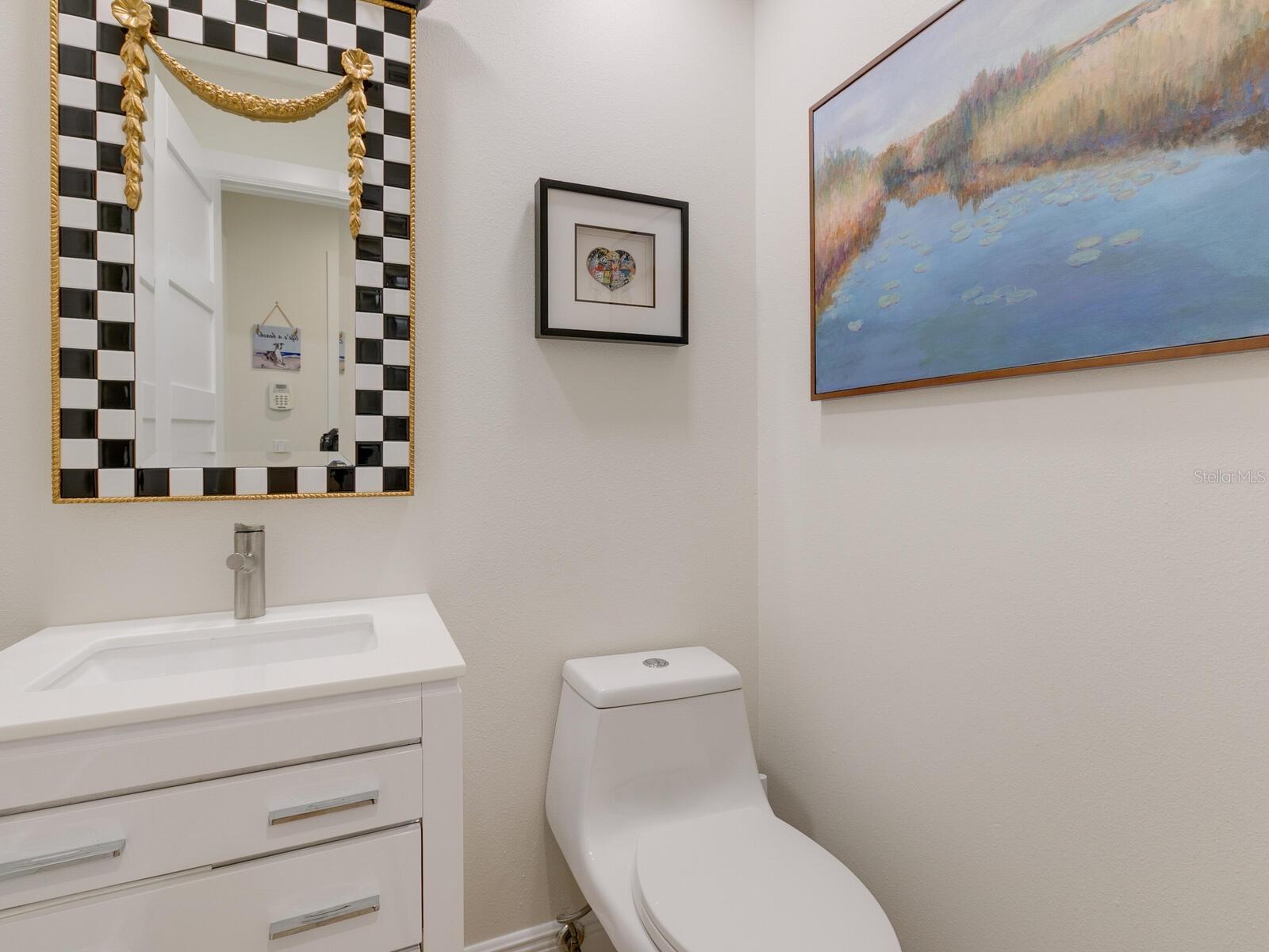 Casita Bath 2
