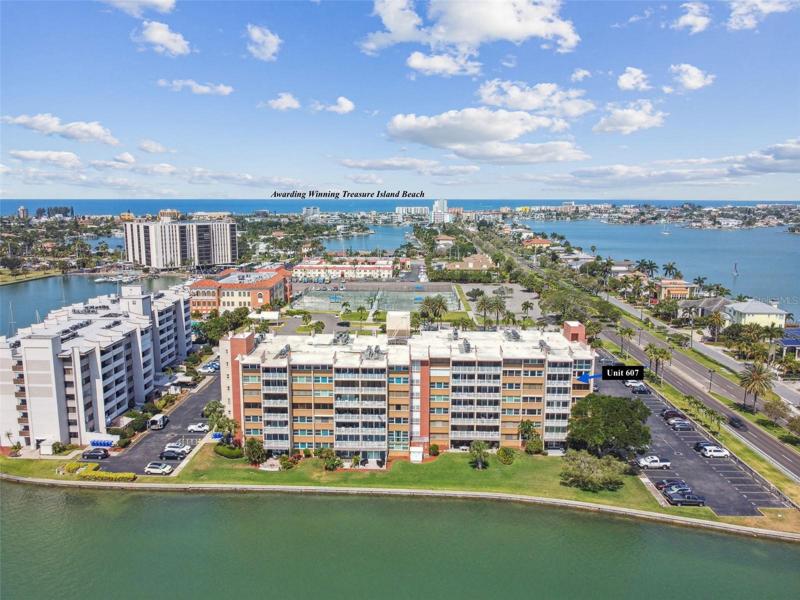 Condo views of Gulf and Intrecoastal