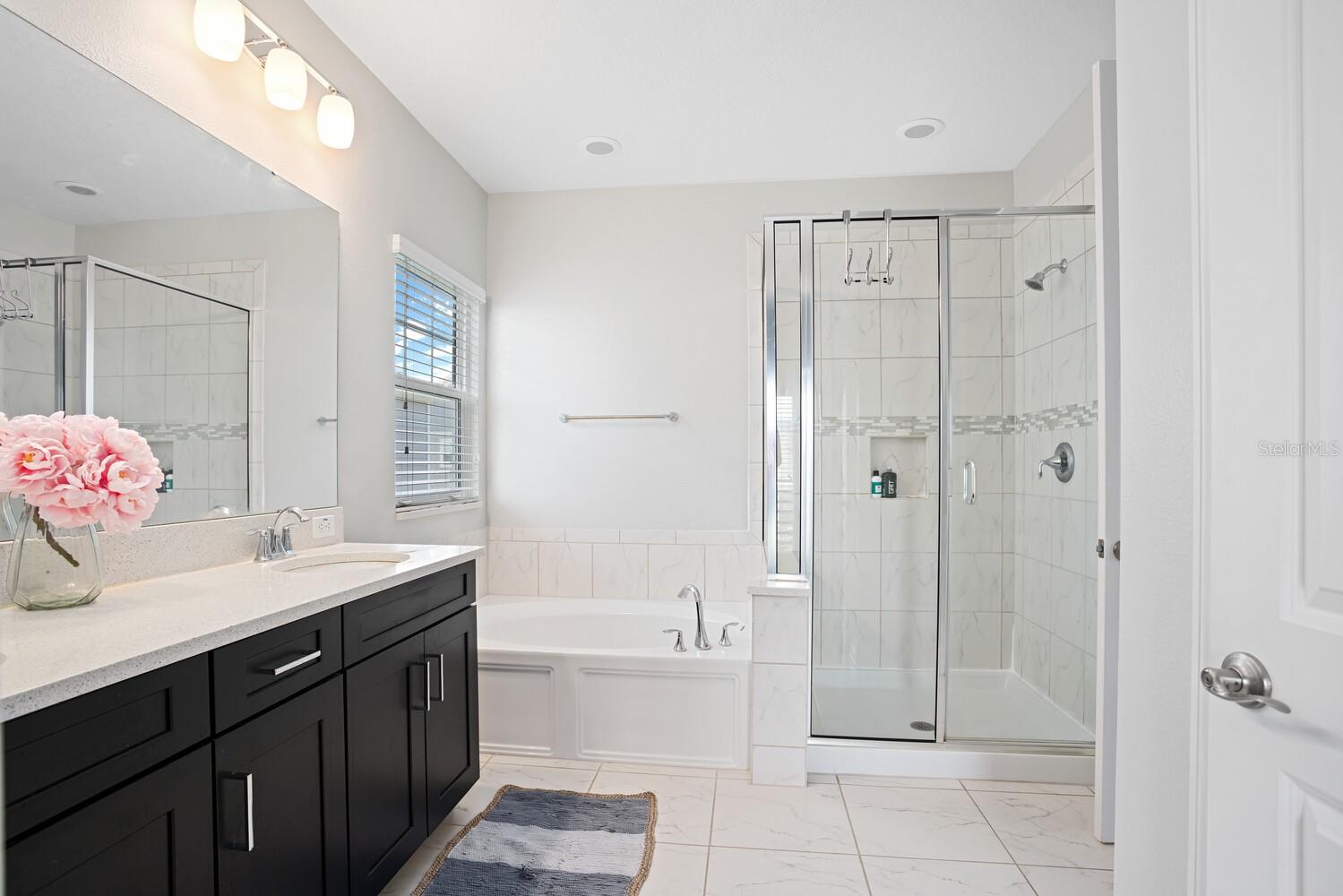 old photo of master bathroom