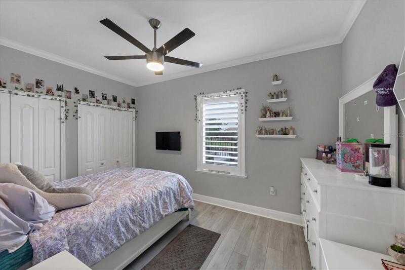 guest bedroom 1