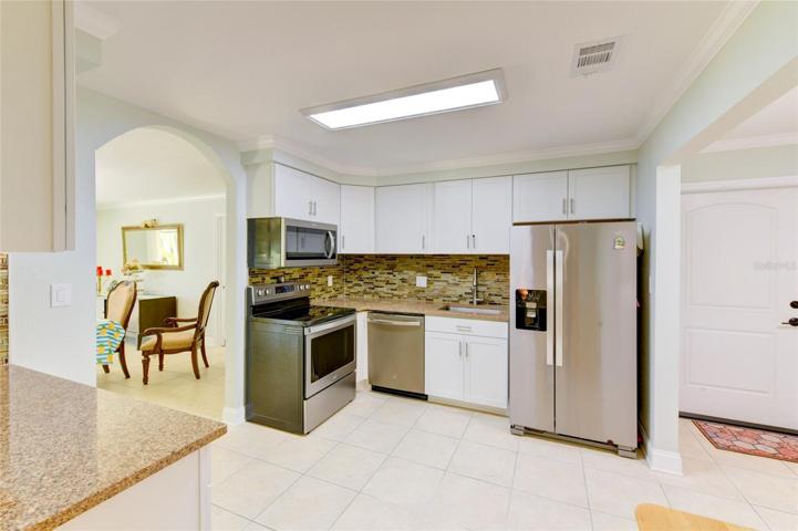 Quartz countertops in the kitchen