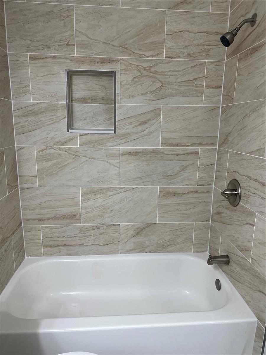 2nd Bathroom