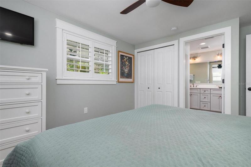 Primary bedroom ensuite