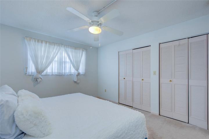 Guest Bedroom / 2nd Bedroom