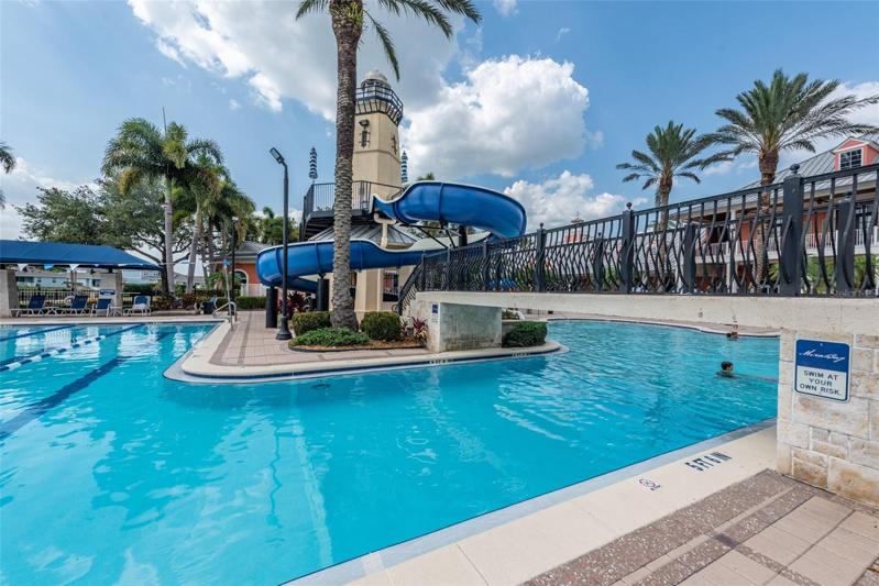 MiraBay Community Pool, wow, look at that slide!