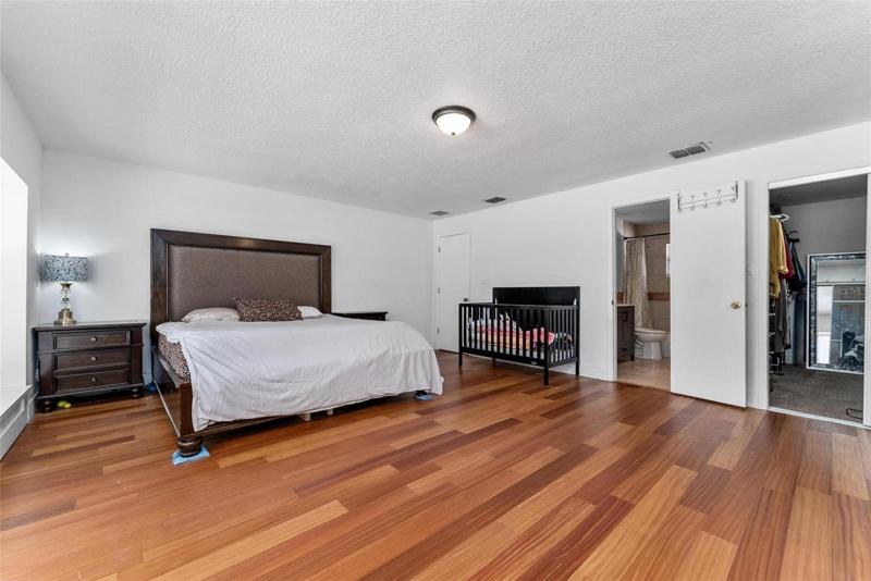 Main Primary Bedroom
