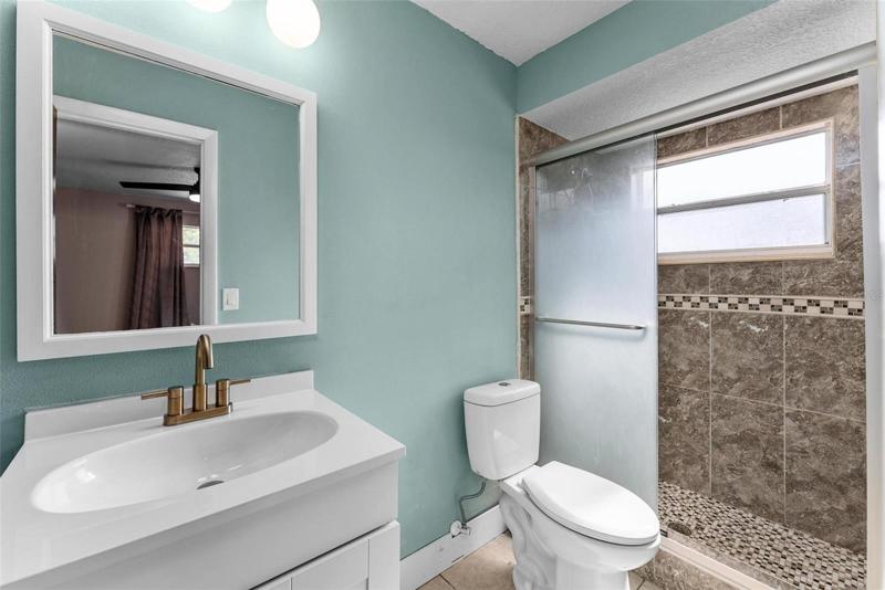 2nd Primary Ensuite Bath