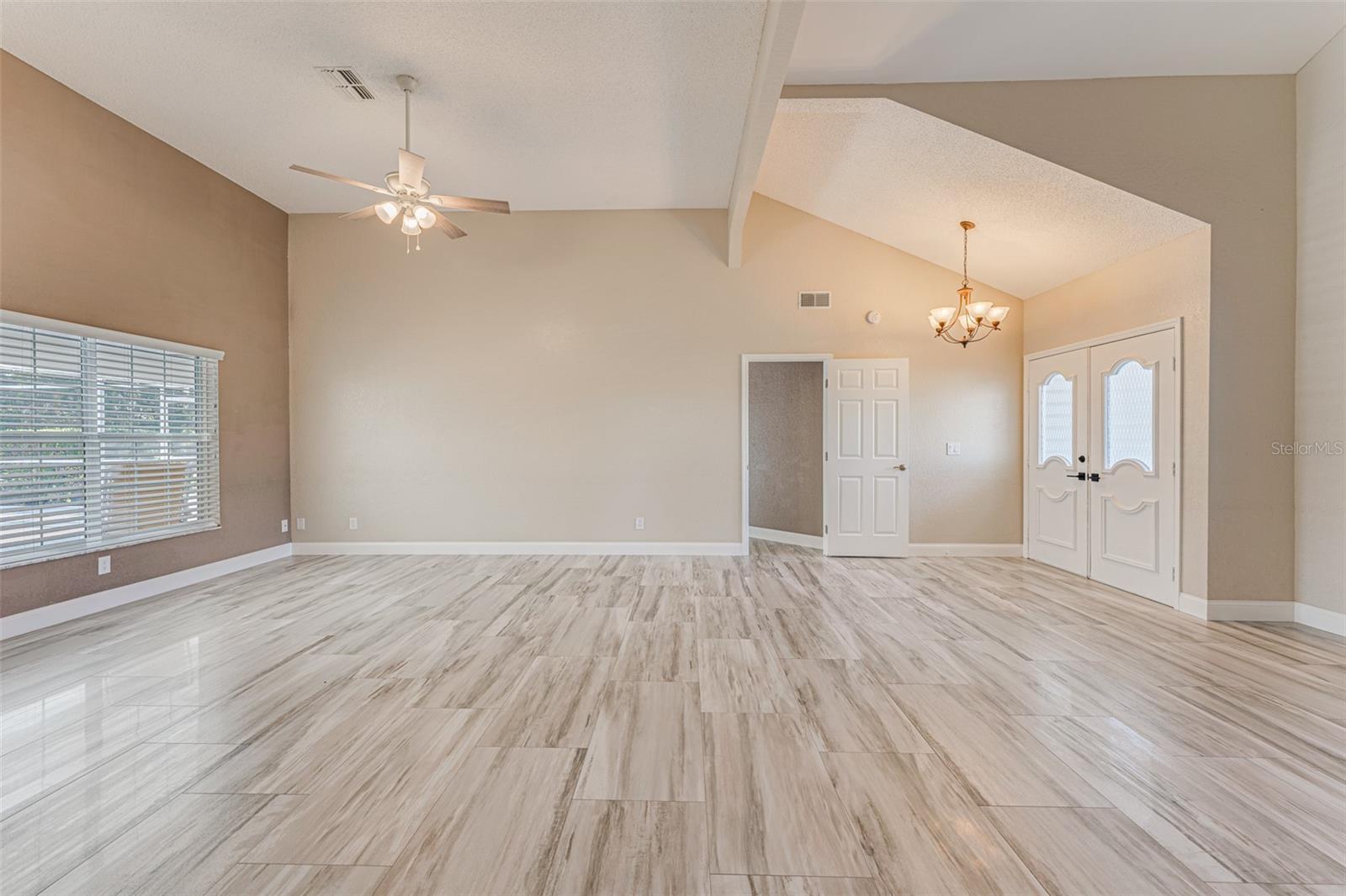 High living room ceilings with lots of natural light