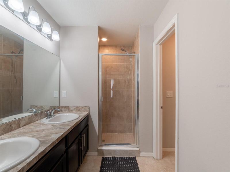 Owners En-Suite