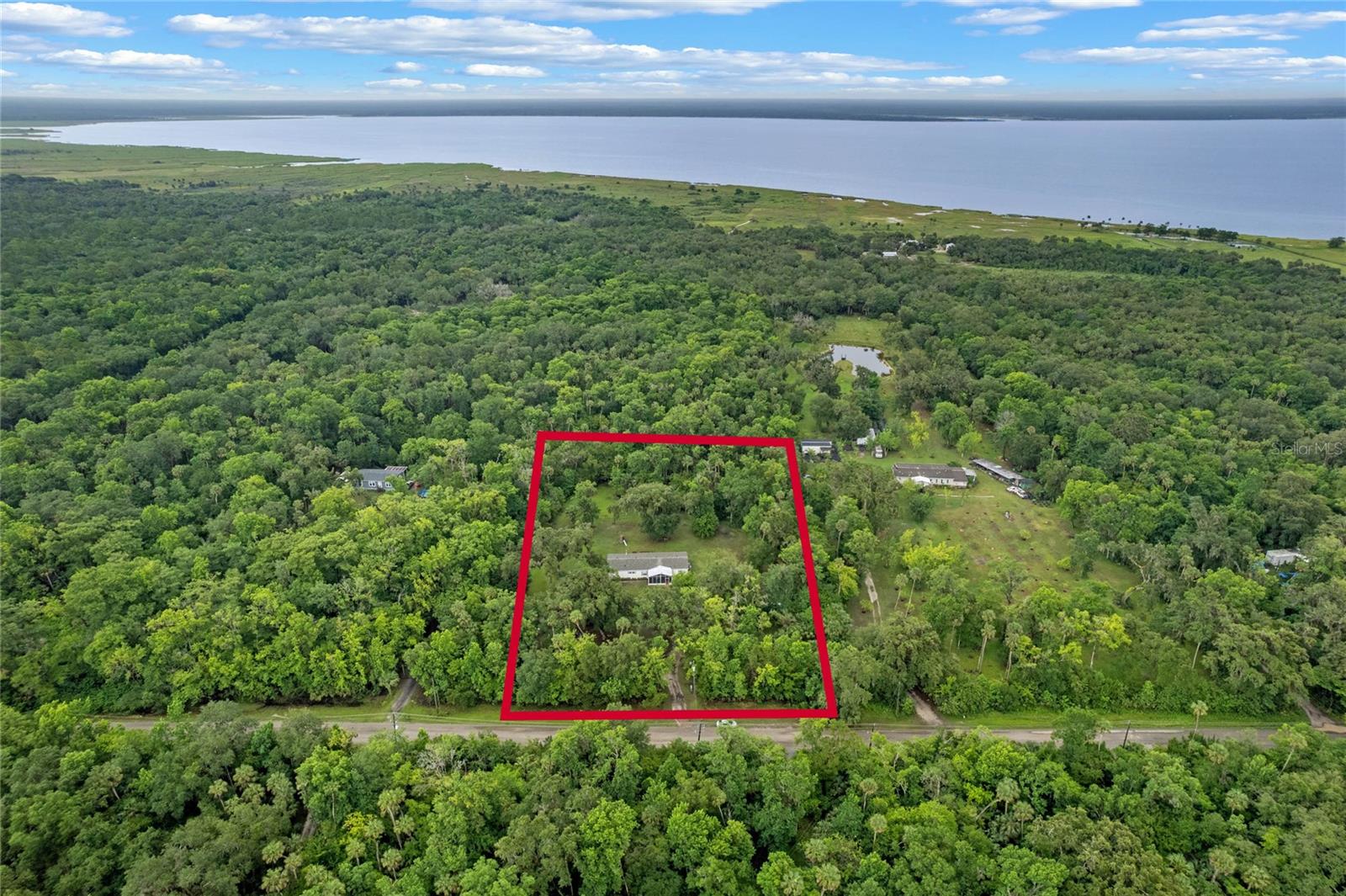 Located in Seminole county with easy access to fishing on Lake Harney.