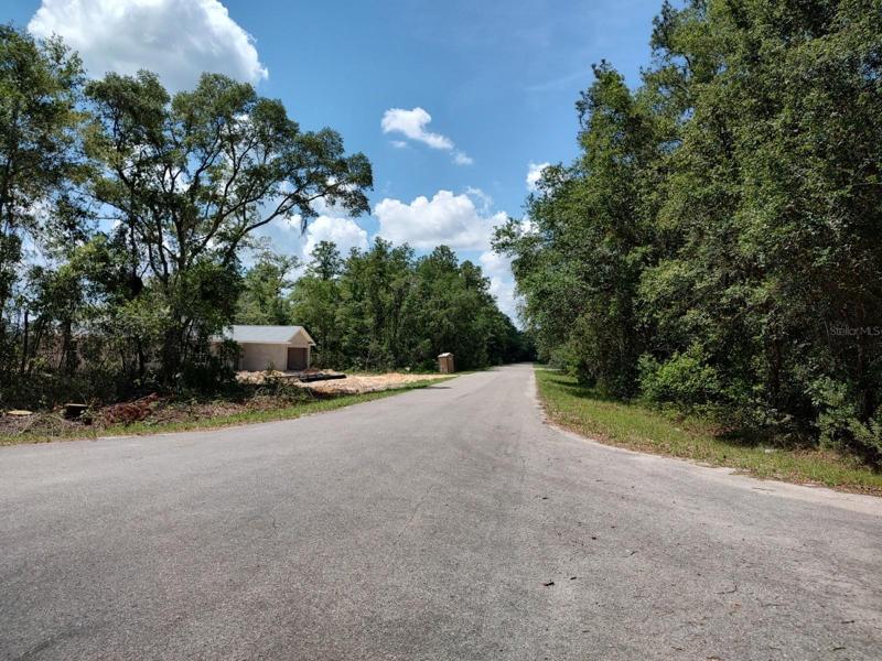New construction in view of lot 9044-1552-01
